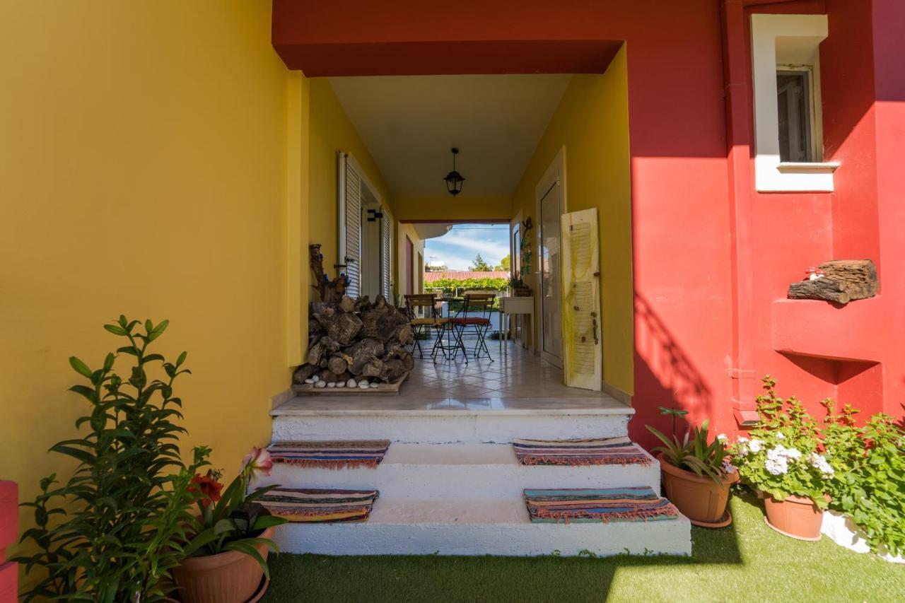 Aurelia Apartment Lixouri Bagian luar foto
