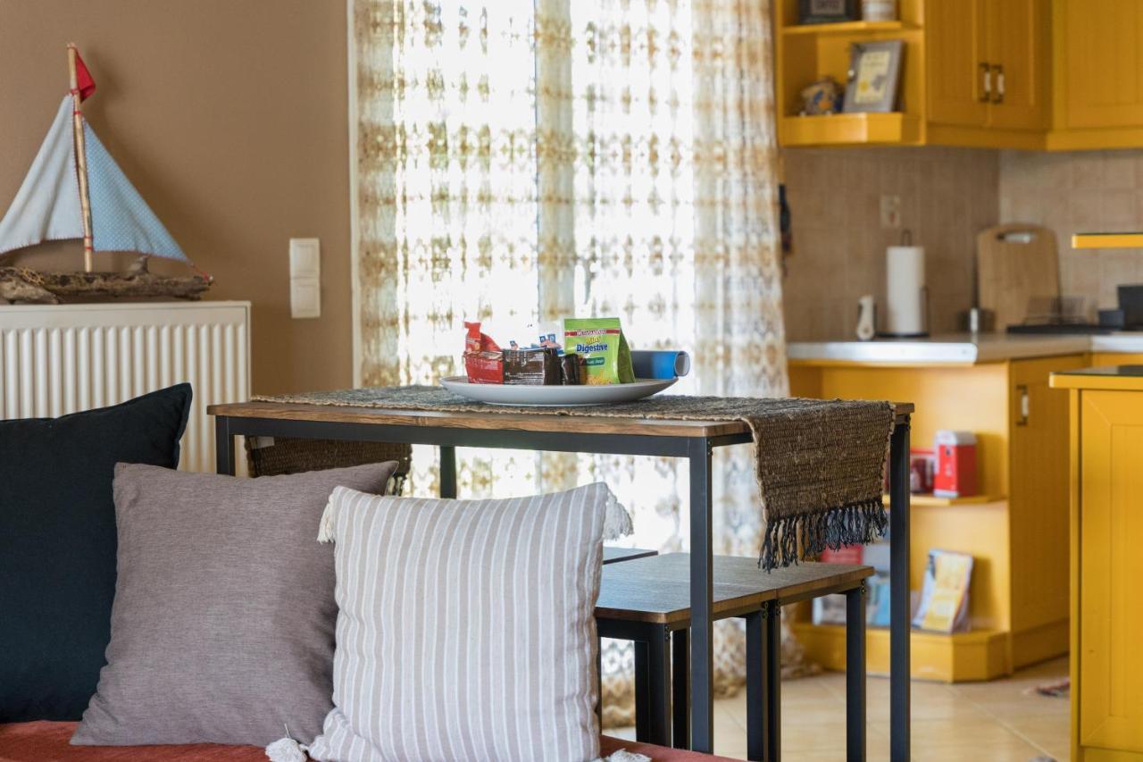 Aurelia Apartment Lixouri Bagian luar foto