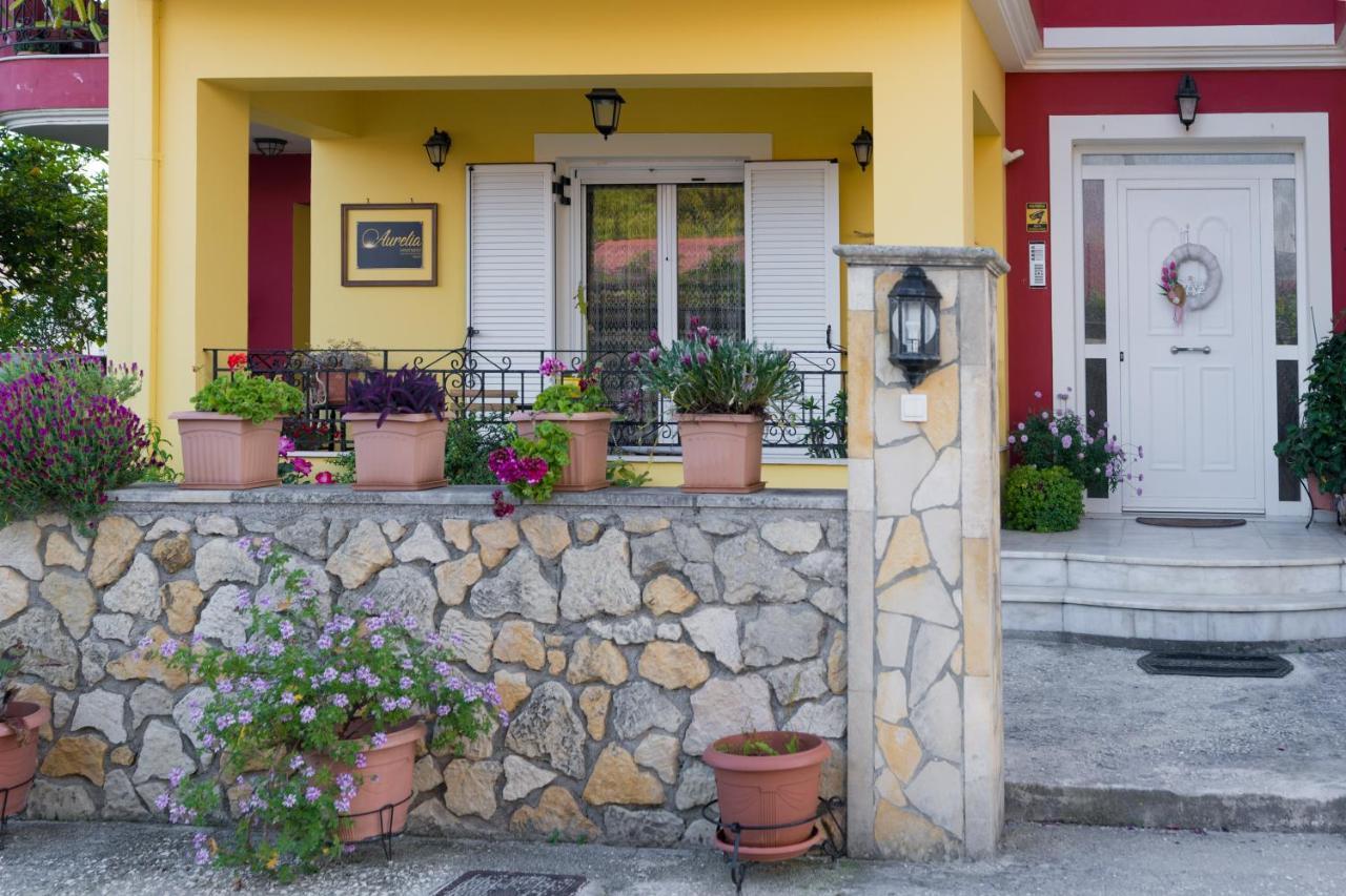 Aurelia Apartment Lixouri Bagian luar foto